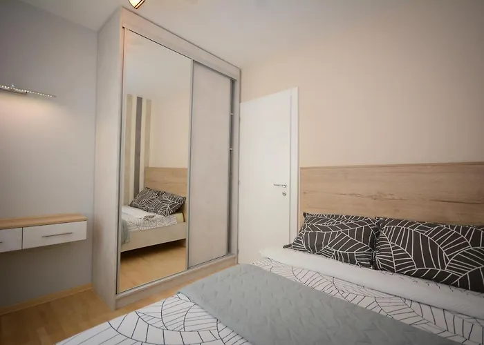 Elena 14 * Vrnjačka Banja